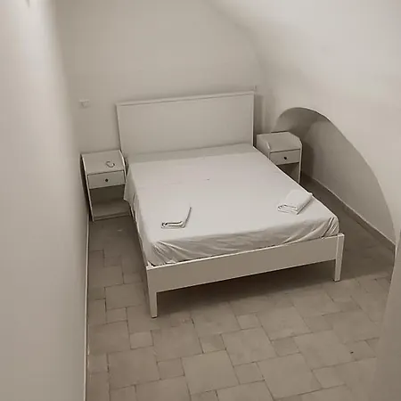 Corte Morgese Grand Flor بيت ضيافة